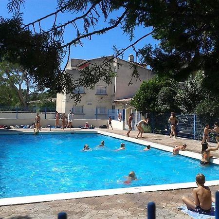 ホテルYmca Villeneuve Les Avignon エクステリア 写真