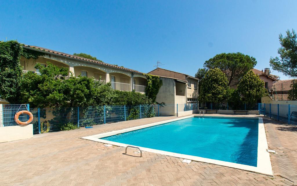 ホテルYmca Villeneuve Les Avignon エクステリア 写真