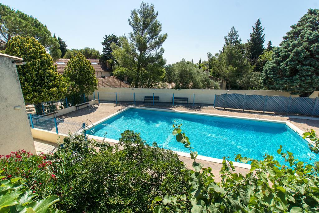 ホテルYmca Villeneuve Les Avignon エクステリア 写真
